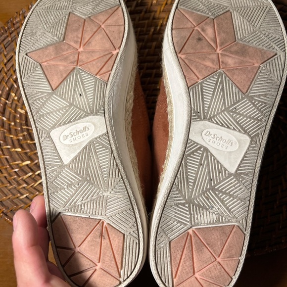 Dr. Scholl’s Women's Rust Color Slip-On Shoes, Size 9 - Picture 4 of 6